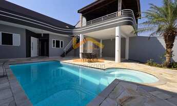 Imagem: Casa à venda em Terras de Santa Bárbara