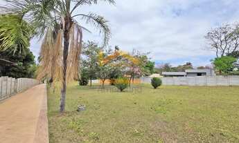 Imagem 3: Chácara à Venda em Nova Odessa-SP - 3 Quartos, 1 Suíte, 2 Salas, 3 Banheiros, 10 Vagas, 42