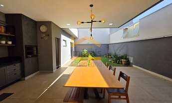 Imagem 5: Casa de Alto Padrão em Condomínio - 3 quartos, 1 suíte, 2 salas, 4 banheiros, 4 vagas, 216