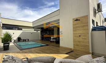 Imagem: Casa de alto padrão em condomínio no Residencial