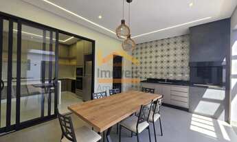 Imagem 4: Espetacular Casa de Condomínio à Venda em Nova Odessa-SP, 3 Quartos, 3 Suítes, 2 Salas e 4