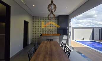 Imagem 3: Espetacular Casa de Condomínio à Venda em Nova Odessa-SP, 3 Quartos, 3 Suítes, 2 Salas e 4