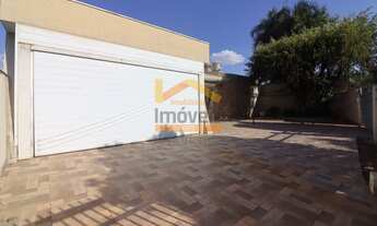 Imagem 2: Casa com ótima localização disponível para locação e venda no Parque Residencial Nardini e