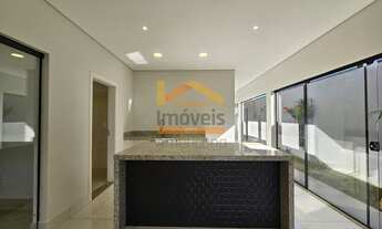 Imagem 6: Casa de alto padrão em condomínio: 3 quartos, 1 suíte, 2 salas, 3 banheiros, 4 vagas de ga