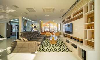 Imagem: Casa de luxo em condomínio de alto padrão