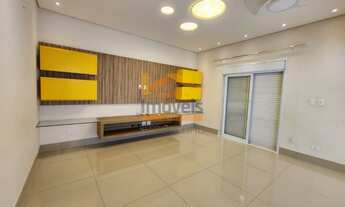 Imagem 2: Casa de alto padrão em condomínio: 5 quartos, 5 suítes, 3 salas, 6 banheiros, 6 vagas, 450