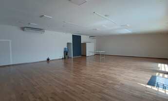 Imagem 2: Aluguel de Sala Comercial de Alto Padrão com 6 Vagas no Jardim São Vito, Americana-SP - 24