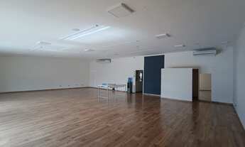 Imagem 5: Aluguel de Sala Comercial de Alto Padrão com 6 Vagas no Jardim São Vito, Americana-SP - 24