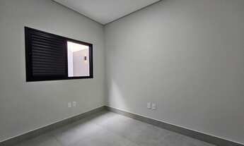 Imagem 4: Casa à Venda em Americana-SP: 3 Quartos, 1 Suíte, 3 Banheiros, 2 Vagas de Garagem, 120m² n