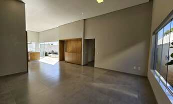 Imagem 3: Casa de luxo em condomínio no Parque Fortaleza, Nova Odessa-SP: 3 quartos, 3 suítes, 5 ban