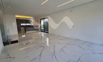 Imagem 3: Residência exuberante à venda em Mogi das Cruzes-SP, no condomínio Bella Citta Fazenda Rod