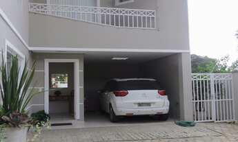 Imagem 6: Imperdível geminado à venda em Joinville-SC, Costa E Silva: 3 quartos, 1 suíte, 2 salas, 3