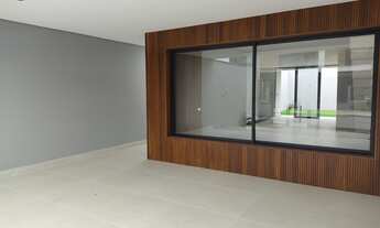 Imagem 4: Imperdível! Geminado de alto padrão com 3 suítes e 184,70m² no Saguaçu, Joinville-SC. Agen