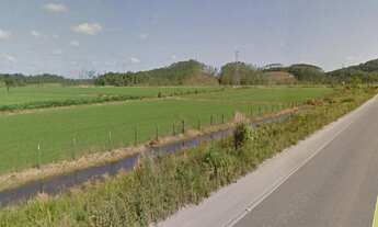 Imagem 2: Área Privilegiada para Indústrias e Logística, a apenas 20km do Porto de Itapoá