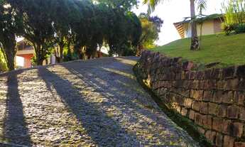 Imagem 4: Casa a venda no Floresta, com 04 dormitórios e 02 vagas de garagem