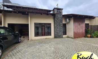 Imagem 2: Casa a venda bairro Bucarein Joinville Imobiliária Buch Imóveis