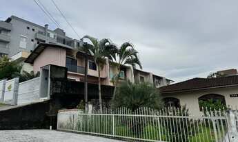 Imagem: Casa sobrado no costa e silva 499 mil reais