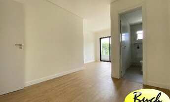 Imagem 3: Casa/Geminado São Marcos de 125 m² com 3 quartos (1 suíte com closet), sala, cozinha, lava