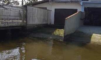 Imagem 5: Sobrado pronto com marina particular em Barra do Sul