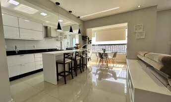 Imagem 3: E esse apartamento em andar alto e ótimo espaço interno?