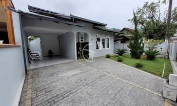 Imagem: Residência bairro Saguaçú, 03 dormitórios