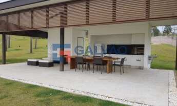 Imagem: Terreno à venda em condomínio fechado