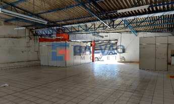 Imagem 3: Salão e casa à venda na Vila Santa Terezinha em Várzea Paulista - SP