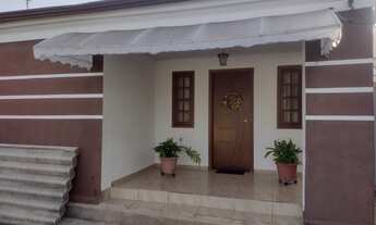 Imagem: Casa à venda no Bairro Caxambu em Jundiaí