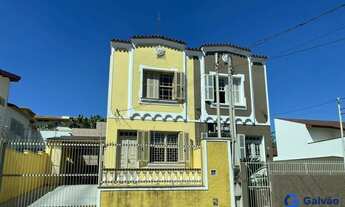 Imagem: Casa à venda no Bairro Colonia em Jundiaí