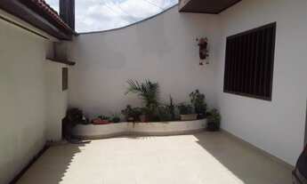 Imagem 2: Casa a venda no Bairro Júlio de Mesquita na zona oeste de Sorocaba-SP