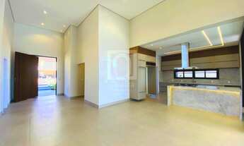 Imagem 2: Casa com 4 suítes à venda no Condomínio Residencial Saint Patrick - Sorocaba, SP