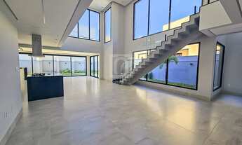 Imagem: Casa com 3 suítes à venda Condomínio