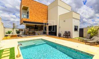 Imagem: Casa Porteira Fechada à venda no Condomínio