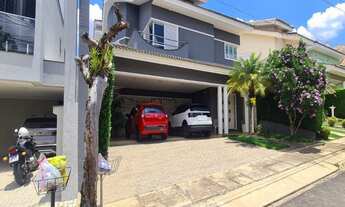 Imagem: Sobrado de luxo à venda no condomínio