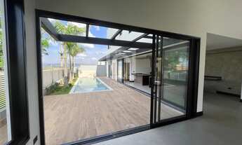 Imagem 6: Casa à venda, sobrado com 390 m² de área construída no Condomínio Alphaville Nova Esplana