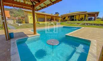 Imagem 4: Chácara com piscina à venda próxima à Represa de Itupararanga