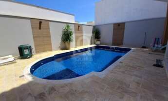 Imagem: Sobrado à venda no Condomínio Horizontes