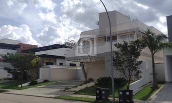 Imagem: Casa térrea à venda no Alphaville Nova