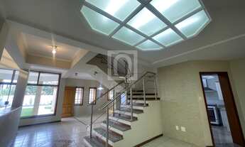 Imagem 2: Casa à venda com 4 quartos e piscina no Residencial Vivendas do Lago - Sorocaba, SP