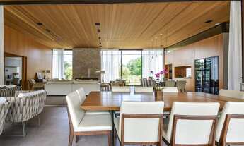 Imagem 5: Casa Recém-construída à Venda no Condomínio de Luxo Fazenda Boa Vista