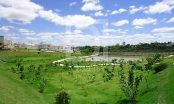 Imagem 2: Casa à venda com piscina no Condomínio Mont Blanc na zona sul de Sorocaba