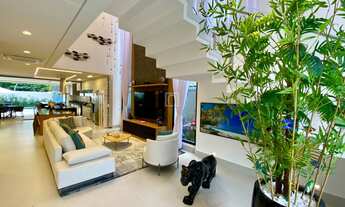 Imagem: Casa de luxo à venda na Riviera São Lourenço