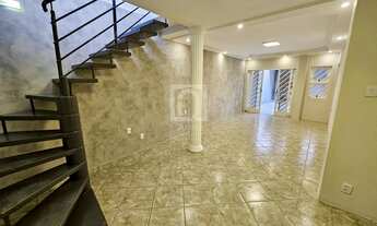 Imagem: Casa à venda 4 quartos no Parque Ouro Fino