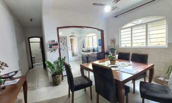 Imagem: Casa à venda 3 quartos com quintal no Jardim