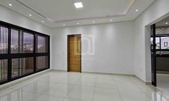 Imagem: Casa Sobrado no Condomínio Alphaville Nova