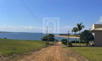 Imagem 2: Terreno à venda no Condomínio Riviera de Santa Cristina XIII em Paranapanema
