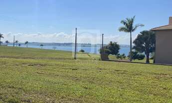 Imagem 7: Terreno à venda no Condomínio Riviera de Santa Cristina XIII em Paranapanema