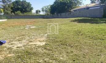 Imagem: Terreno à venda no Condomínio Saint Charbel