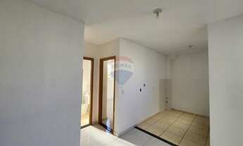 Imagem 2: Apartamento à venda no bairro Éden em Sorocaba-SP com 2 quartos, 2 salas, 1 banheiro, 1 va