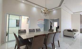 Imagem: Casa em Condomínio à Venda em Sorocaba-SP